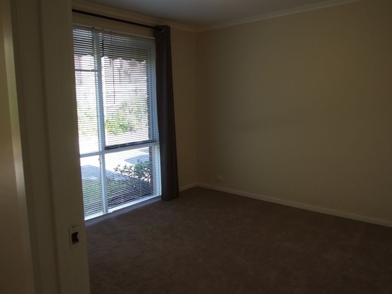 2/3 Mines Road, Ringwood East VIC 3135