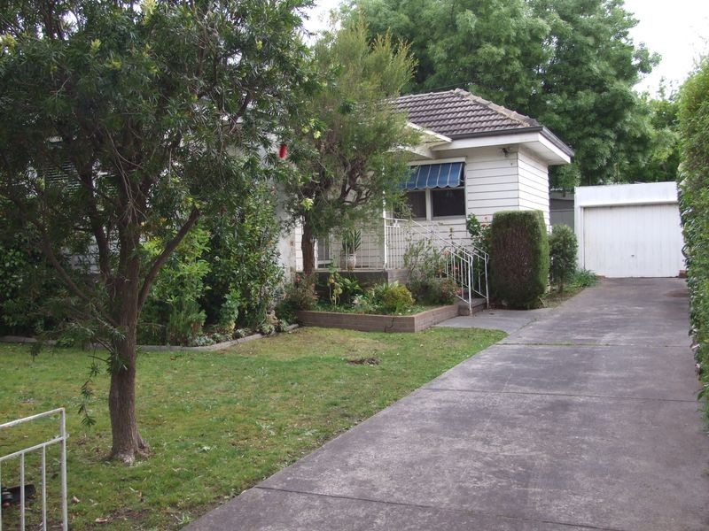 3 Inez Avenue, Ringwood VIC 3134