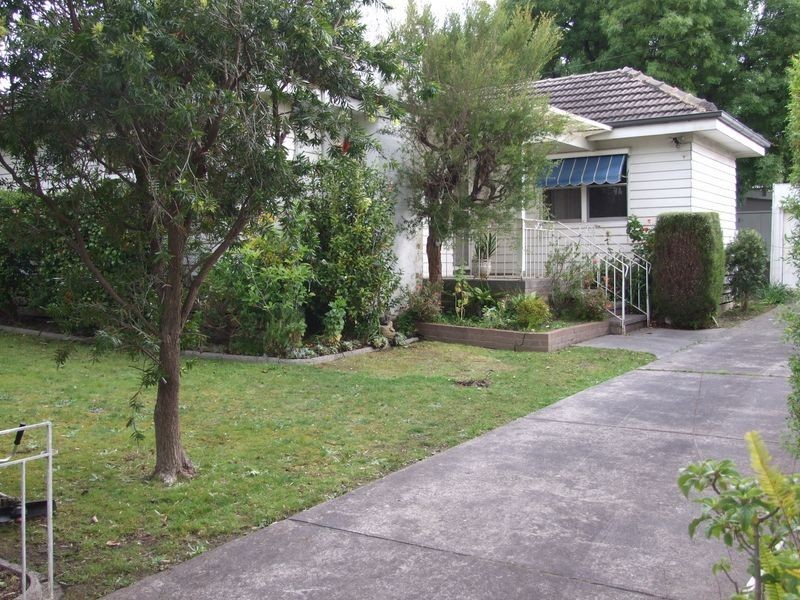 3 Inez Avenue, Ringwood VIC 3134