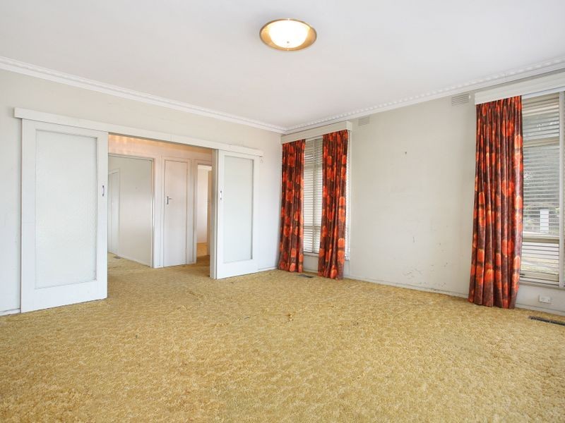 12 Byron Street, Ringwood VIC 3134