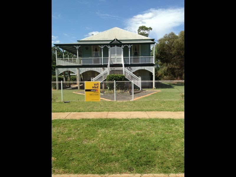 187 KING STREET, Charleville QLD 4470