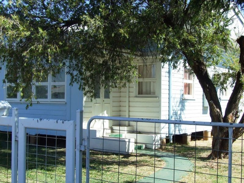 133 ALFRED STREET, Charleville QLD 4470