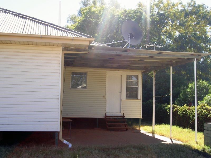 101 WATSON STREET, Charleville QLD 4470