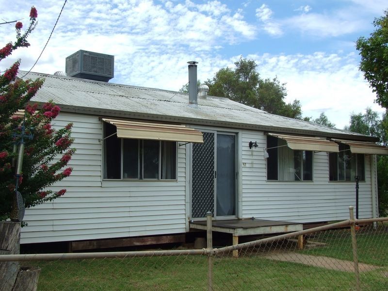 57 KING STREET, Charleville QLD 4470
