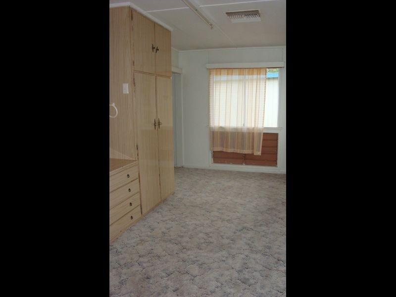 11 BAKER STREET, Charleville QLD 4470