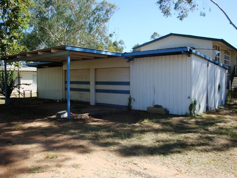 11 BAKER STREET, Charleville QLD 4470