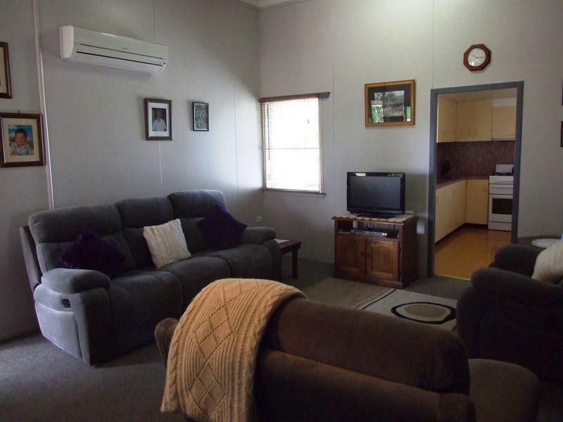 68 EDWARD STREET, Charleville QLD 4470