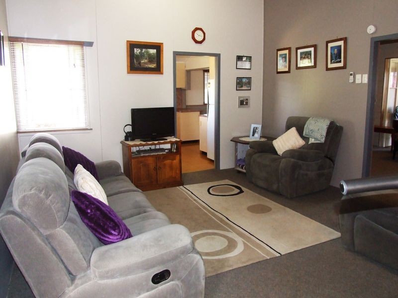 68 EDWARD STREET, Charleville QLD 4470