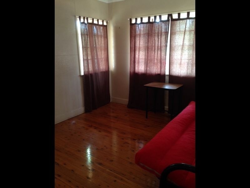 1 Coronation Street, Charleville QLD 4470