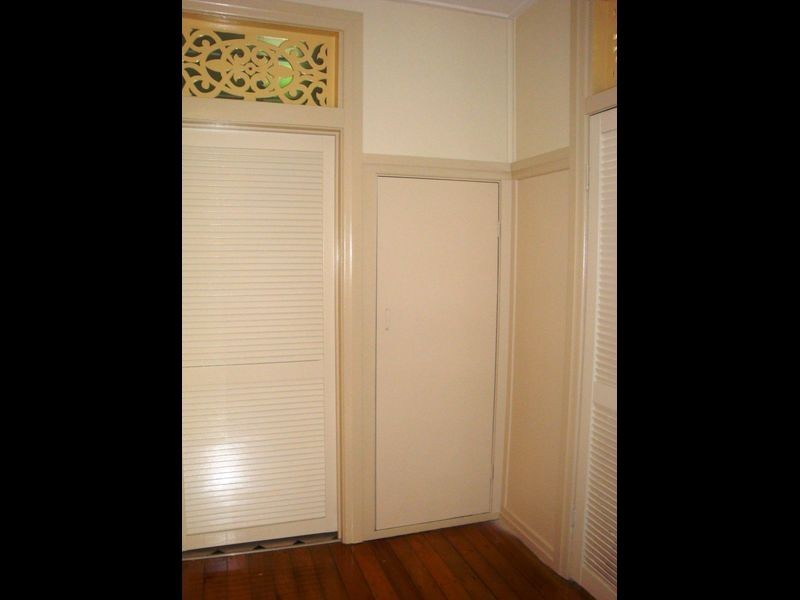 142 GALATEA STREET, Charleville QLD 4470