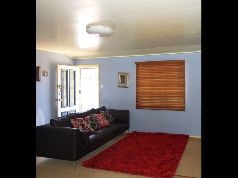 77-79 EDWARD STREET, Charleville QLD 4470