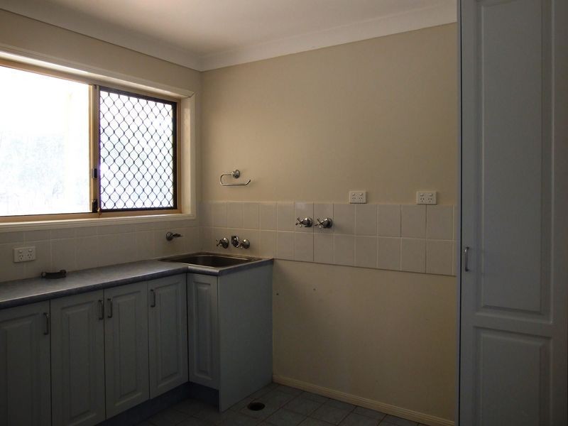 231 PARRY STREET, Charleville QLD 4470