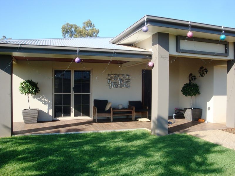 16 DELTA COURT, Charleville QLD 4470