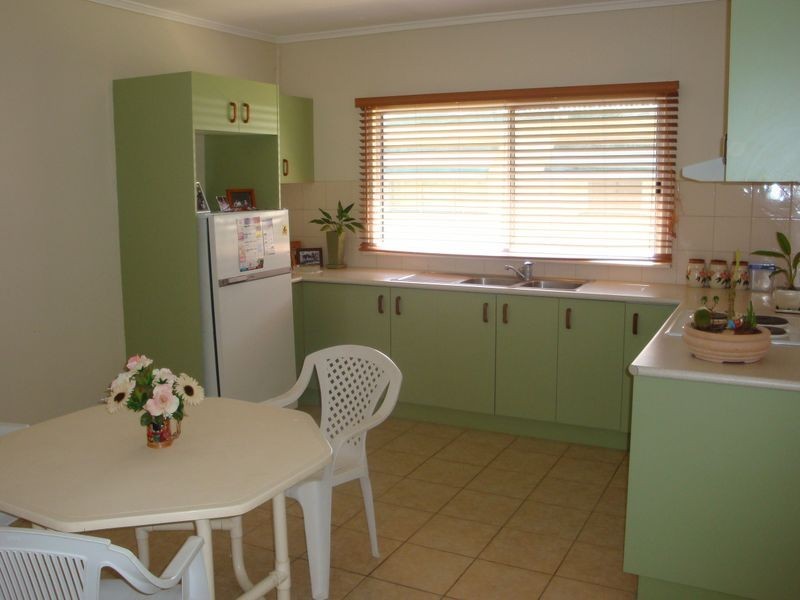 12 EAST STREET, Charleville QLD 4470