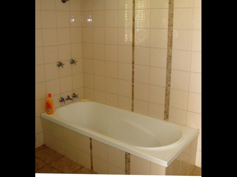 12 EAST STREET, Charleville QLD 4470