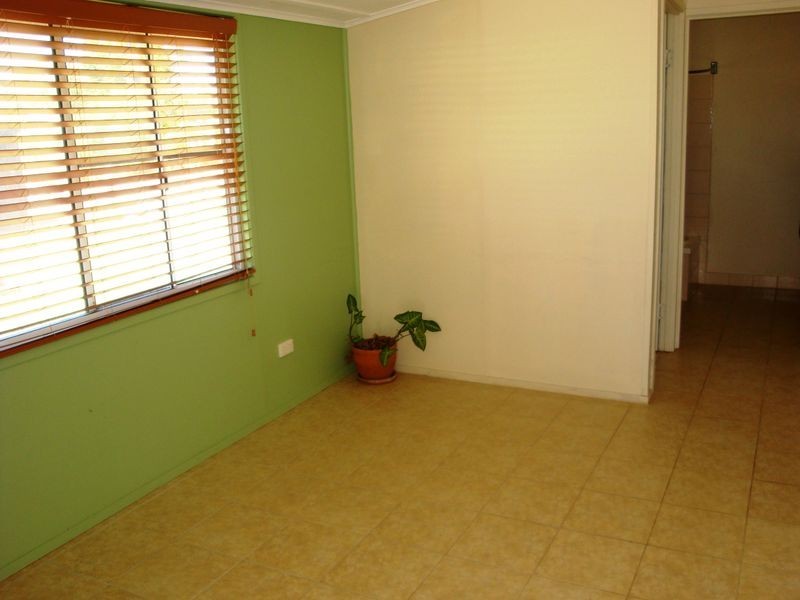 12 EAST STREET, Charleville QLD 4470