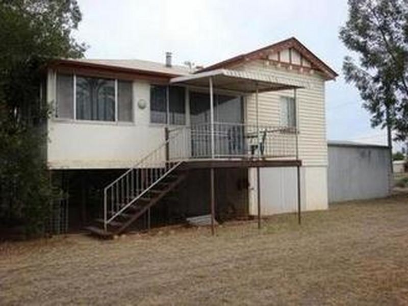 168 PARRY STREET, Charleville QLD 4470