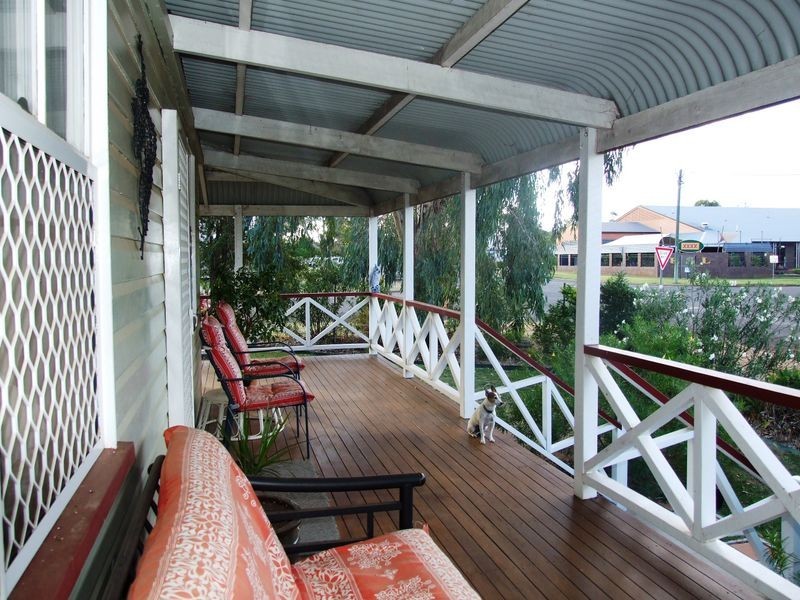 38 WATSON STREET, Charleville QLD 4470