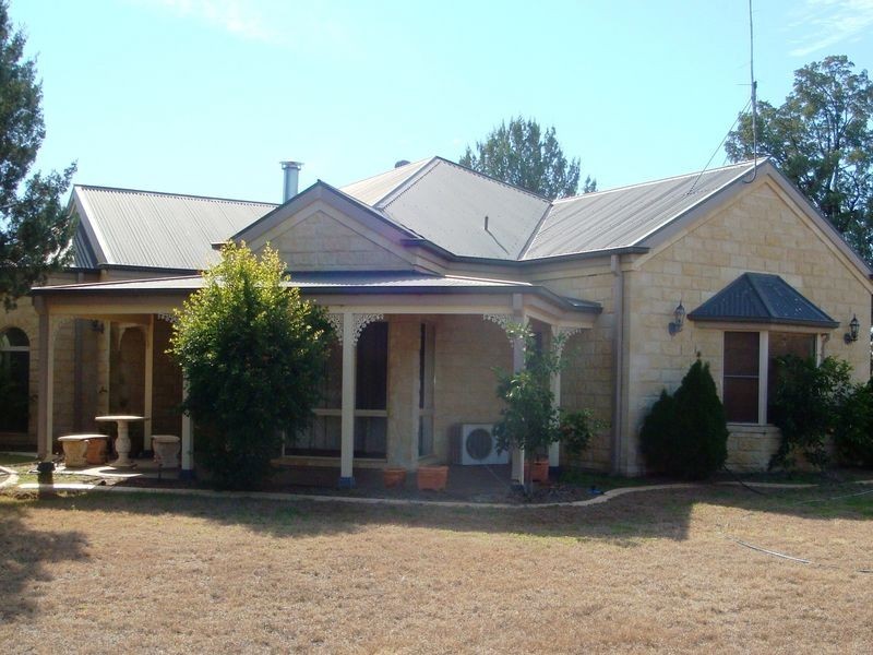 136 BANJARRA DRIVE, Charleville QLD 4470