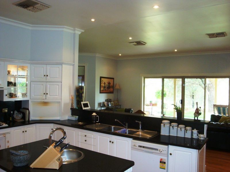 136 BANJARRA DRIVE, Charleville QLD 4470