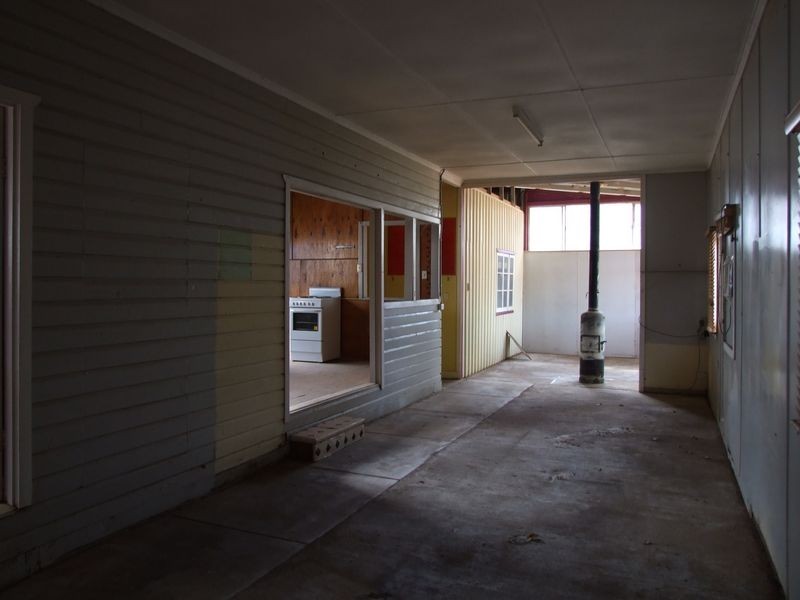 1 LITTLE PAGE STREET, Charleville QLD 4470