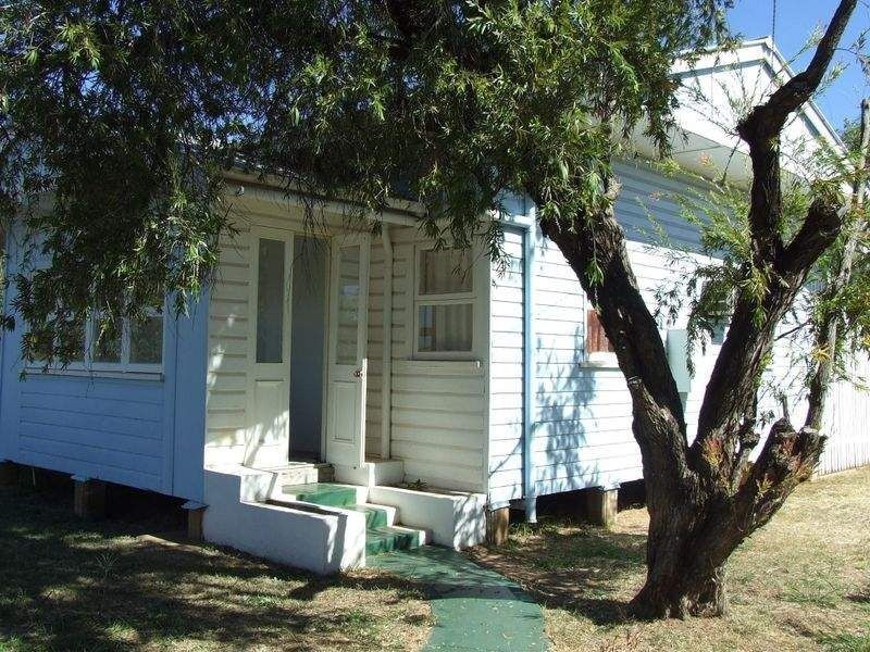 133 ALFRED STREET, Charleville QLD 4470