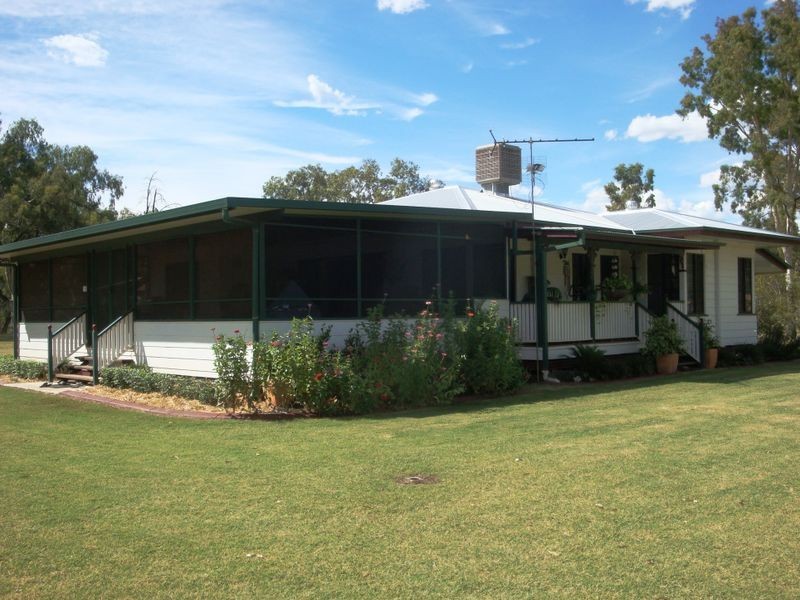 1 KENNEDY STREET, Charleville QLD 4470