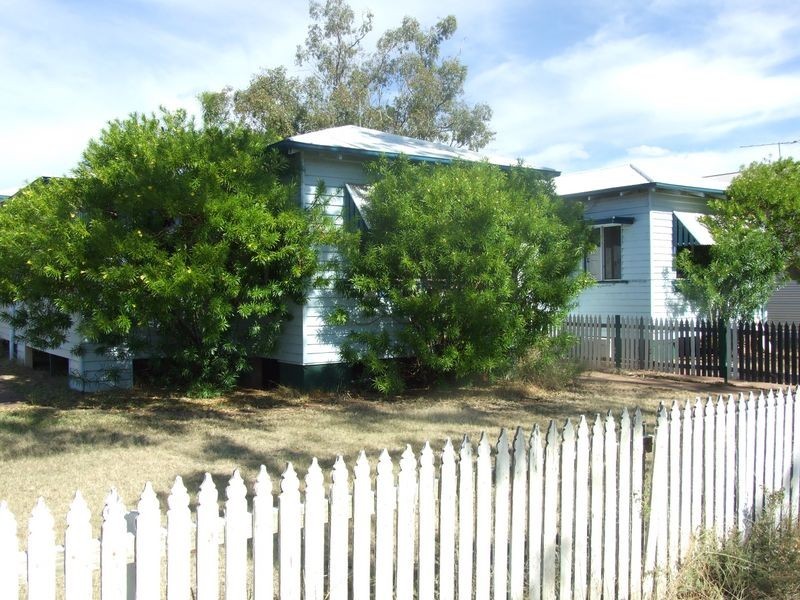 108 EDWARD STREET, Charleville QLD 4470