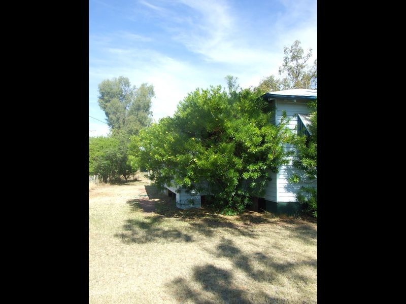 108 EDWARD STREET, Charleville QLD 4470