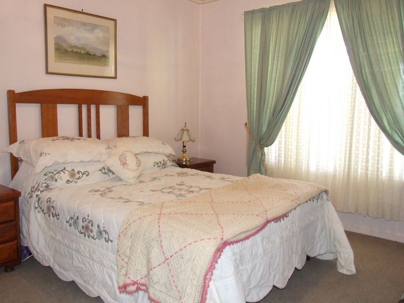 277 ALFRED STREET, Charleville QLD 4470