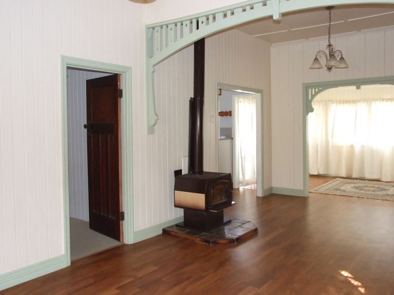 26 PARRY STREET, Charleville QLD 4470