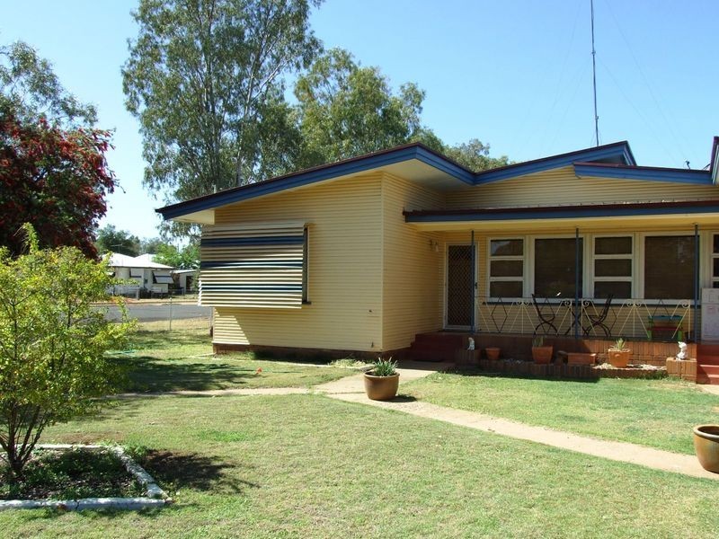 20 DEVERELL STREET, Charleville QLD 4470