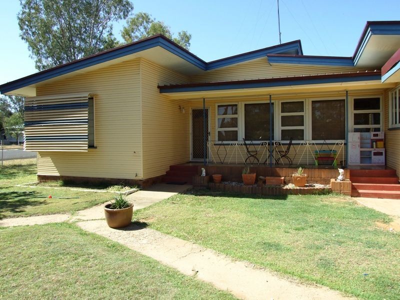 20 DEVERELL STREET, Charleville QLD 4470