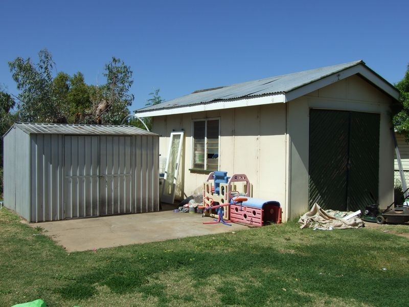 20 DEVERELL STREET, Charleville QLD 4470