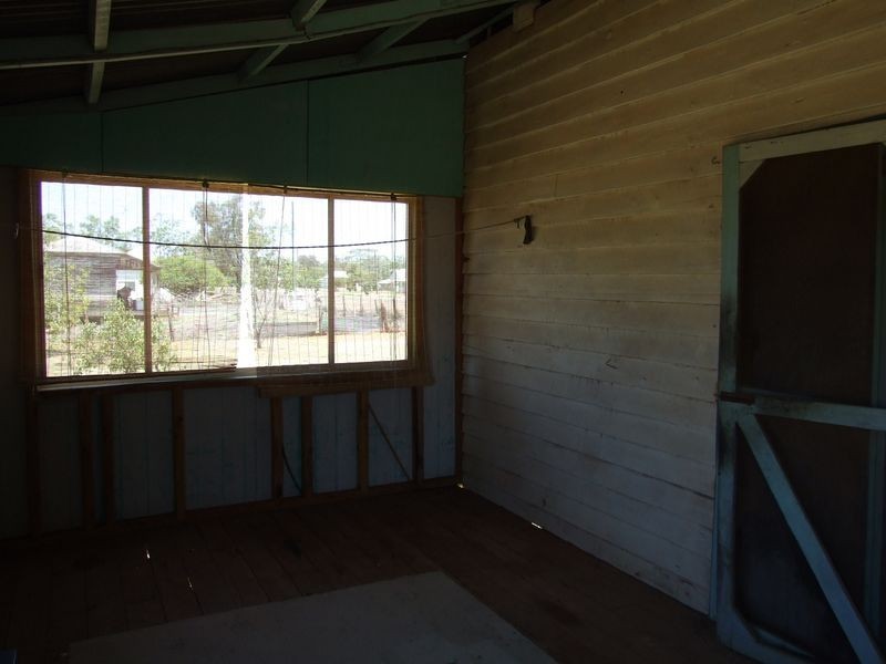 80 BRUNEL STREET, Morven QLD 4468