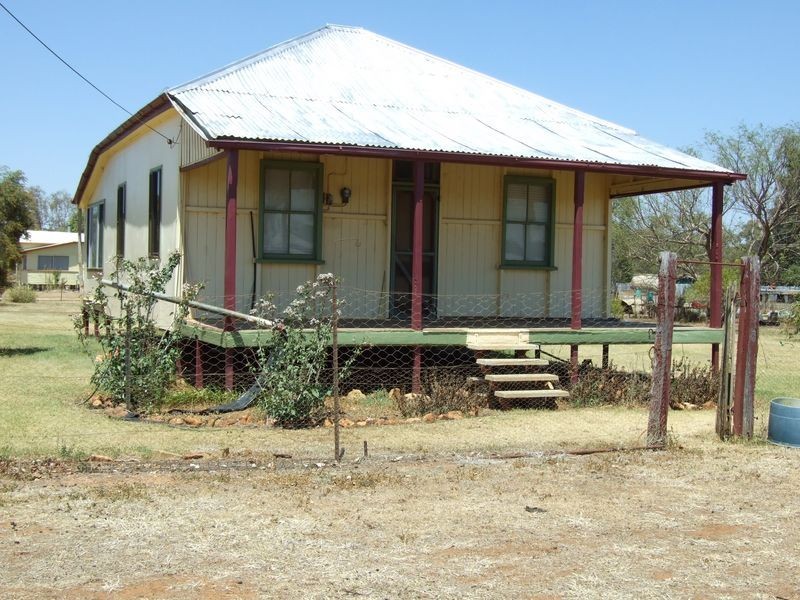 80 BRUNEL STREET, Morven QLD 4468