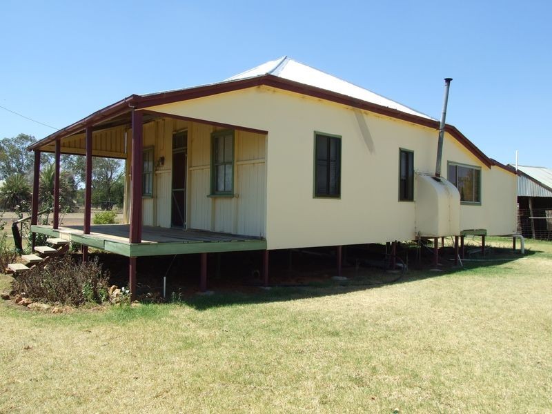 80 BRUNEL STREET, Morven QLD 4468