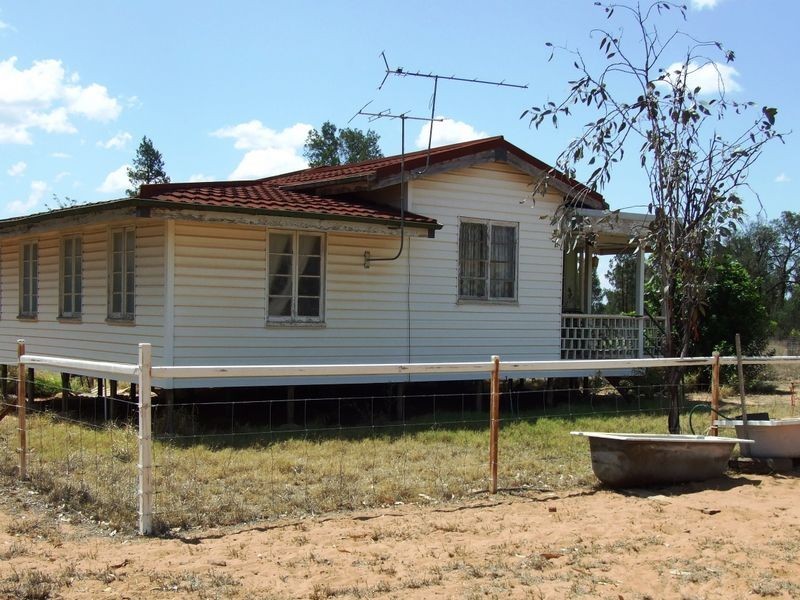 307 ALFRED STREET, Charleville QLD 4470