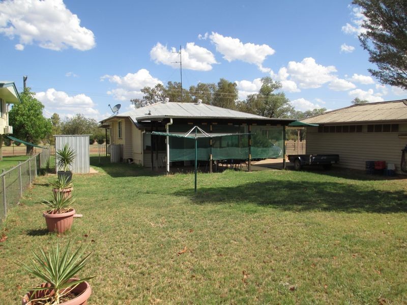 23 CARTER, Charleville QLD 4470