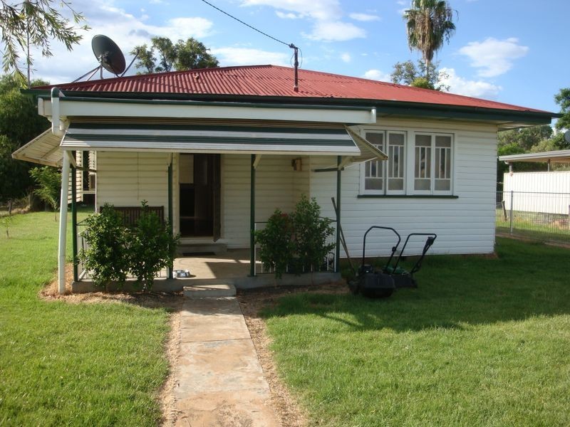 141 WATSON STREET, Charleville QLD 4470