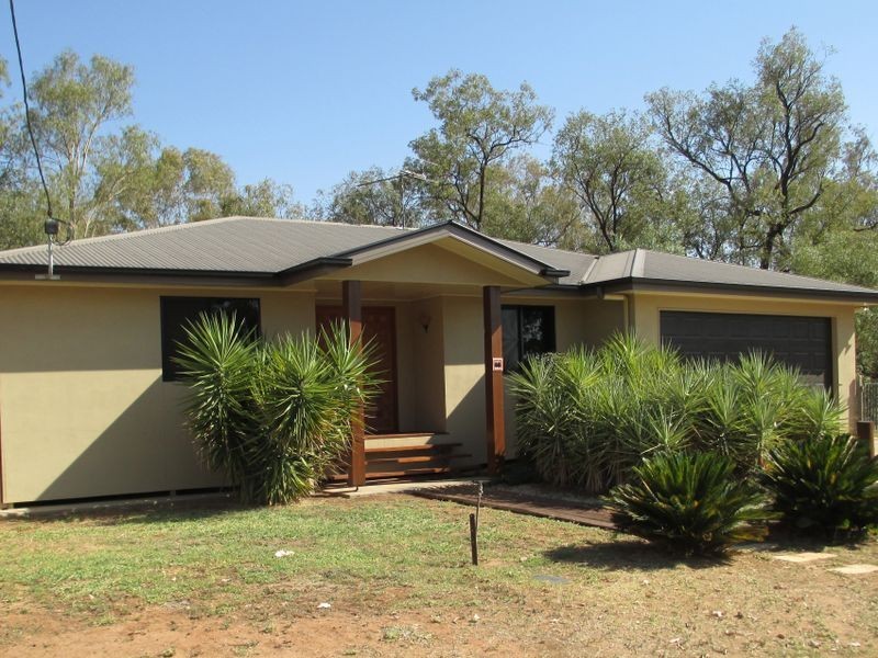 44 BURCHER STREET, Charleville QLD 4470