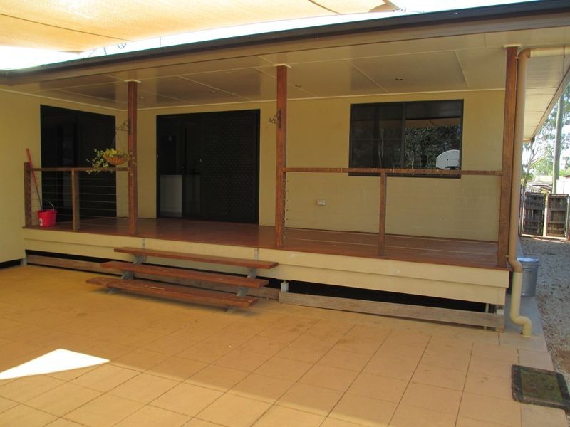 44 BURCHER STREET, Charleville QLD 4470