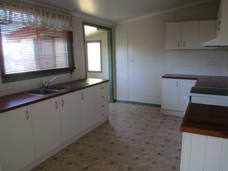 18-20 ALFRED STREET, Charleville QLD 4470