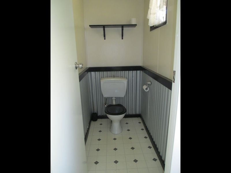 18-20 ALFRED STREET, Charleville QLD 4470