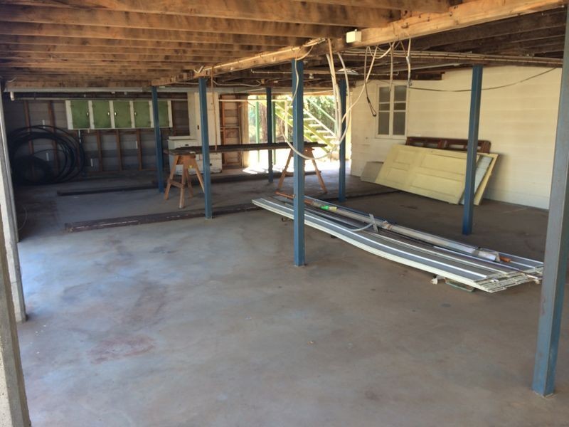 109 WATSON STREET, Charleville QLD 4470