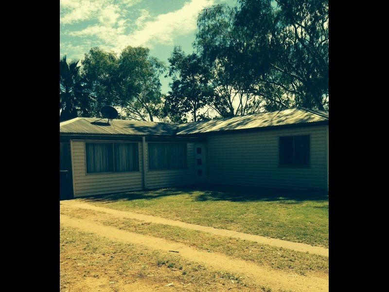 11 BAKER STREET, Charleville QLD 4470