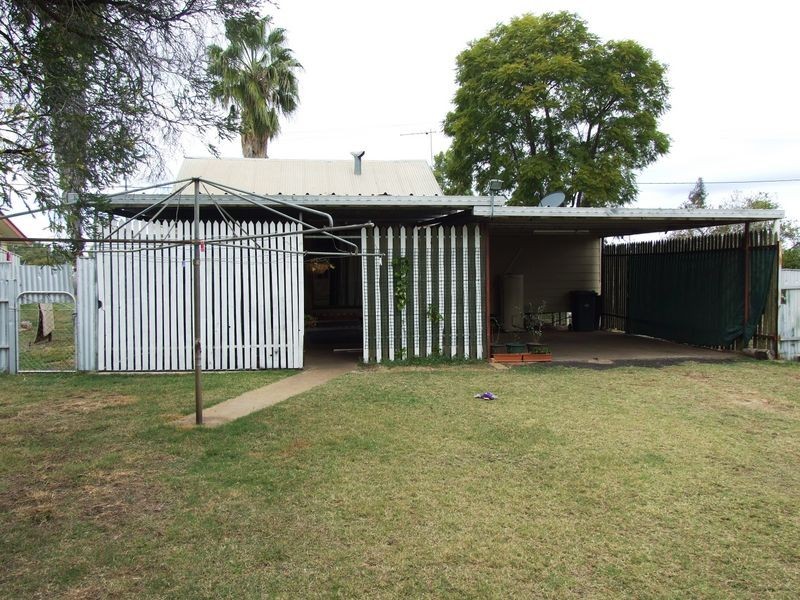 103 KING STREET, Charleville QLD 4470