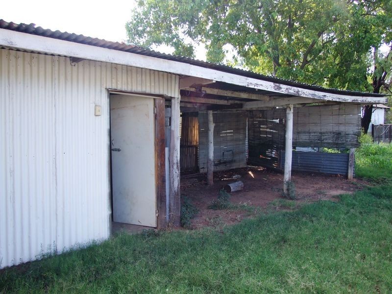 11 HILDA STREET, Charleville QLD 4470