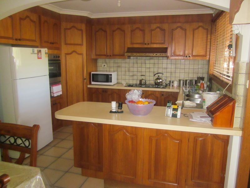 33 Ambleside Road, Greenvale VIC 3059