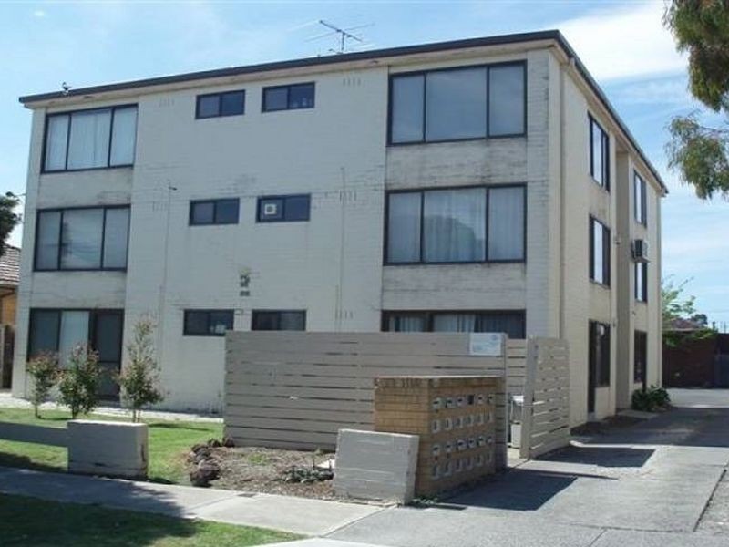 1 unit 2/14 Salisbury Street, Glenroy VIC 3046